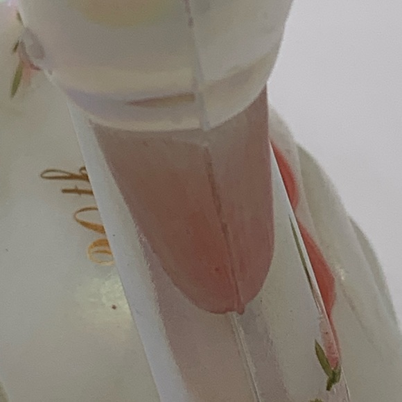 FENTON 20th Anniversary Swan Figurine.  Signed!  COLLECTIBLE - Picture 10 of 12